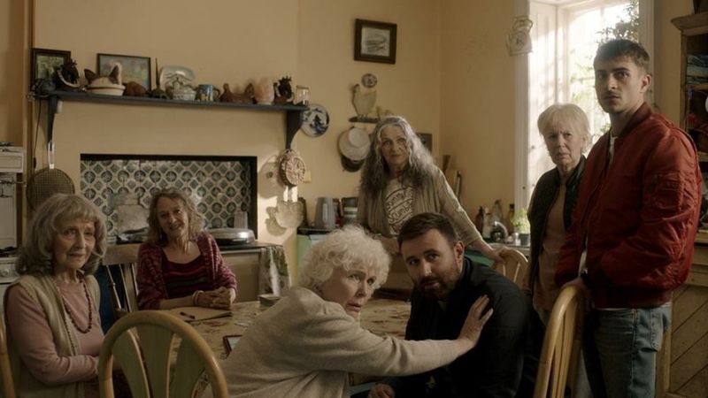 Four Mothers Backdrop Image