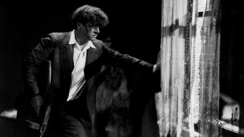 Stummfilm um Mitternacht: von Sternberg: Underworld Backdrop Image
